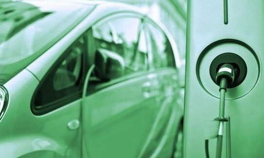 Comprar carro eléctrico, una decisión que toca pensar dos veces