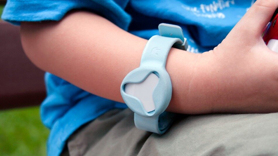 Fuente Imagen: http://mashable.com/2013/10/09/guardian-kids-wearable/