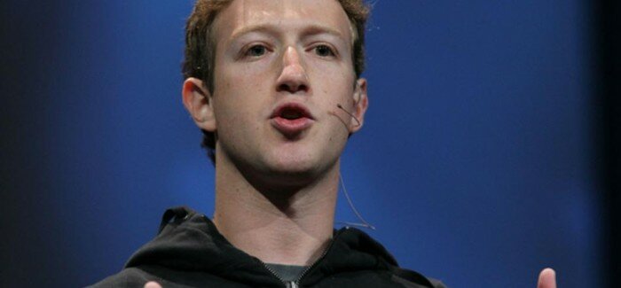 Imagen: http://siglo21.com/wp-content/uploads//2013/03/Mark-Zuckerberg-Fundador-de-Facebook-promover%C3%A1-la-reforma-migratoria.jpg Facebook, cada vez más parecido a Twitter